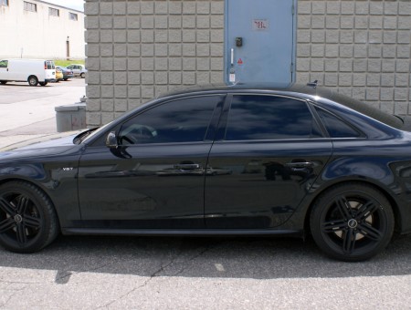 Audi S4 trim black-out